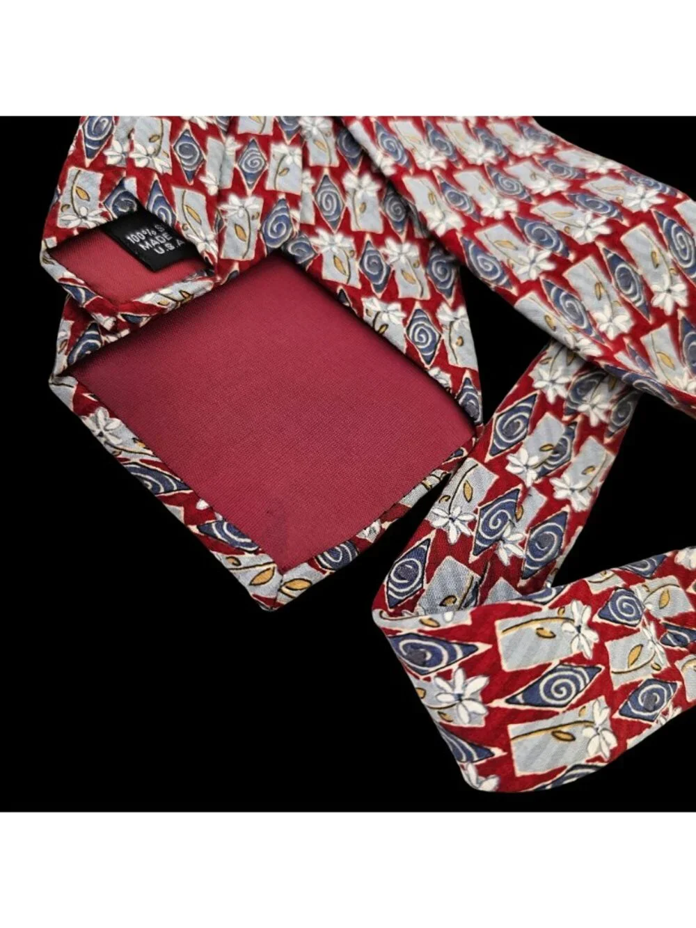 Vintage Structure 100% Silk Tie Red Blue White Daisy Floral Wide 3.75